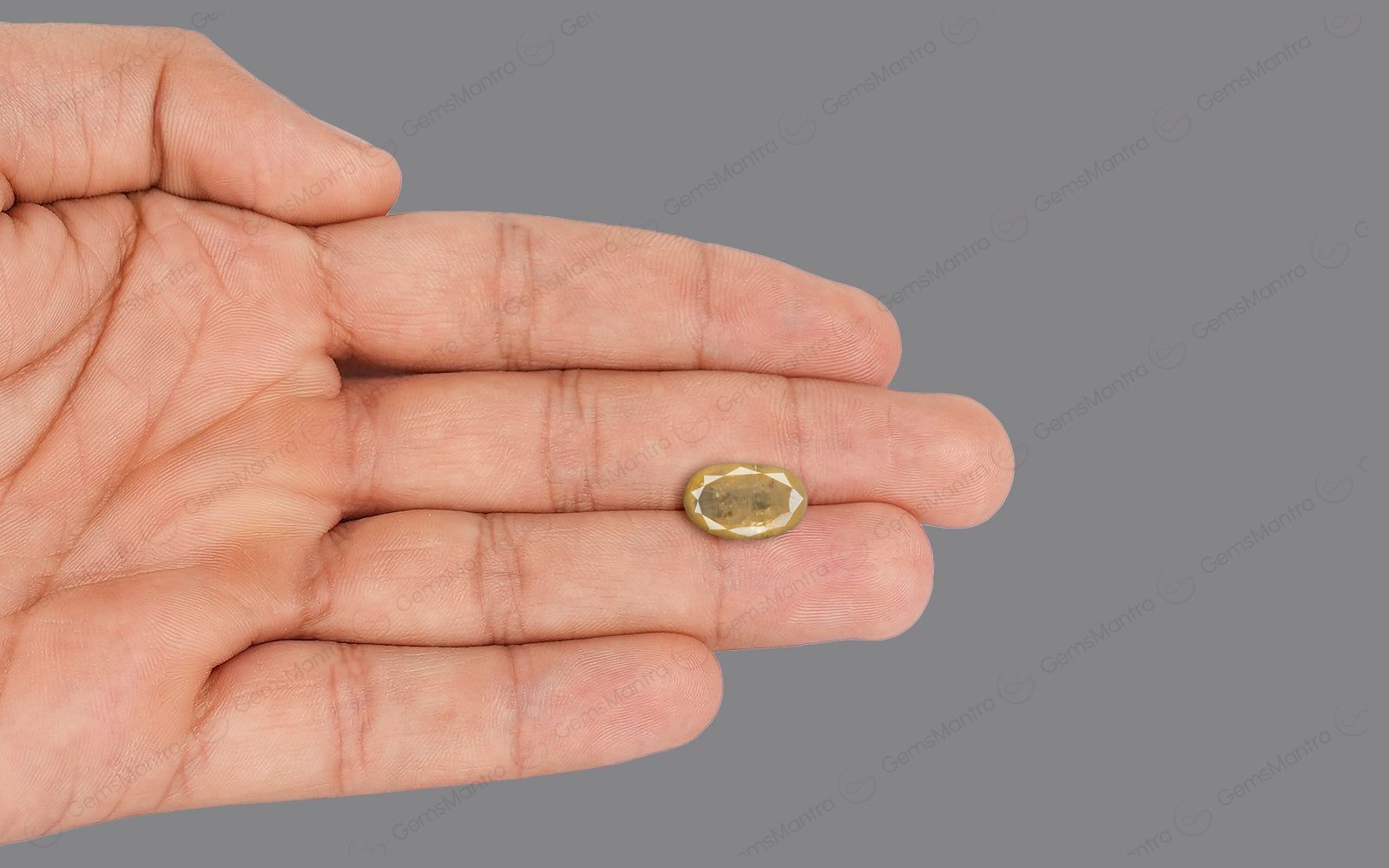 Yellow Sapphire - 6.24 Carats