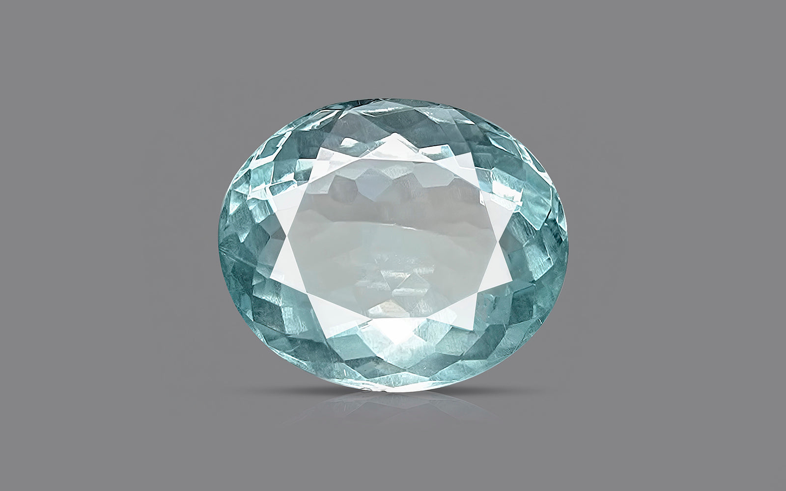 Aquamarine - 7.81 Carats