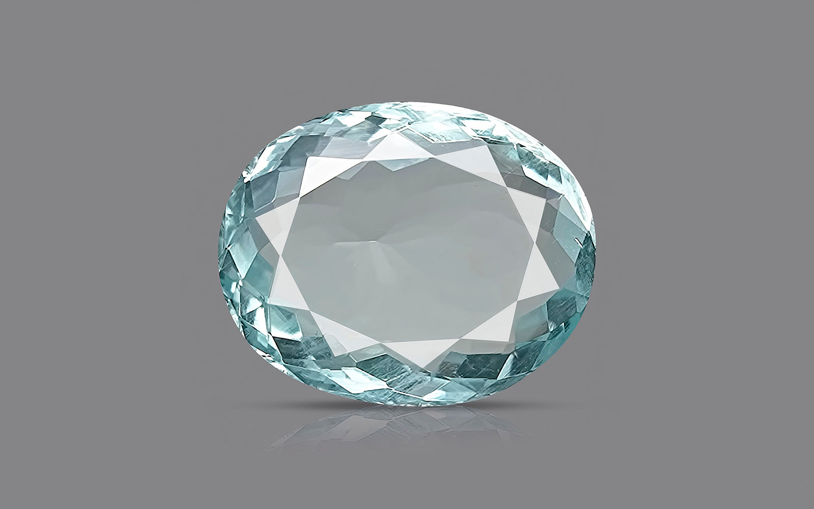 Aquamarine - 5.68 Carats