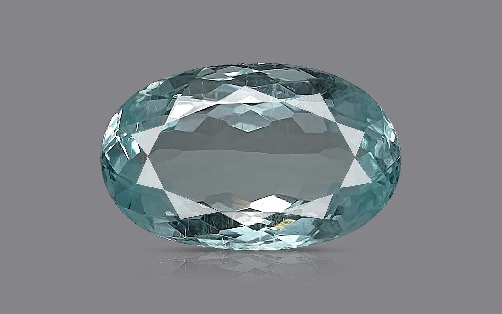 Aquamarine - 5.64 Carats