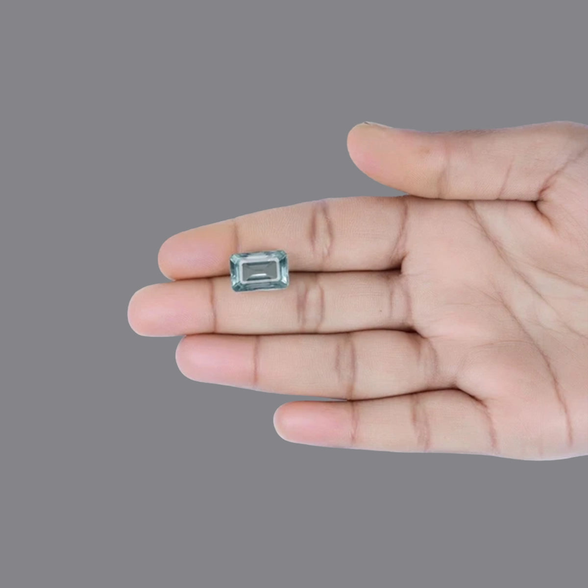 Aquamarine – 8.32 Carat / 9.2 Ratti [GM01046]