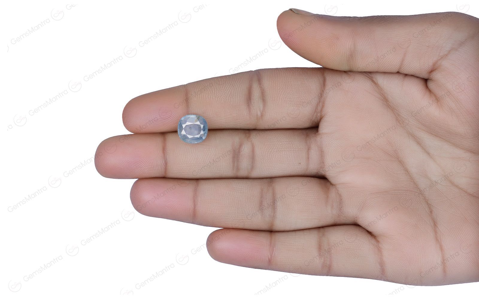 Blue Sapphire - 3.93 Carats