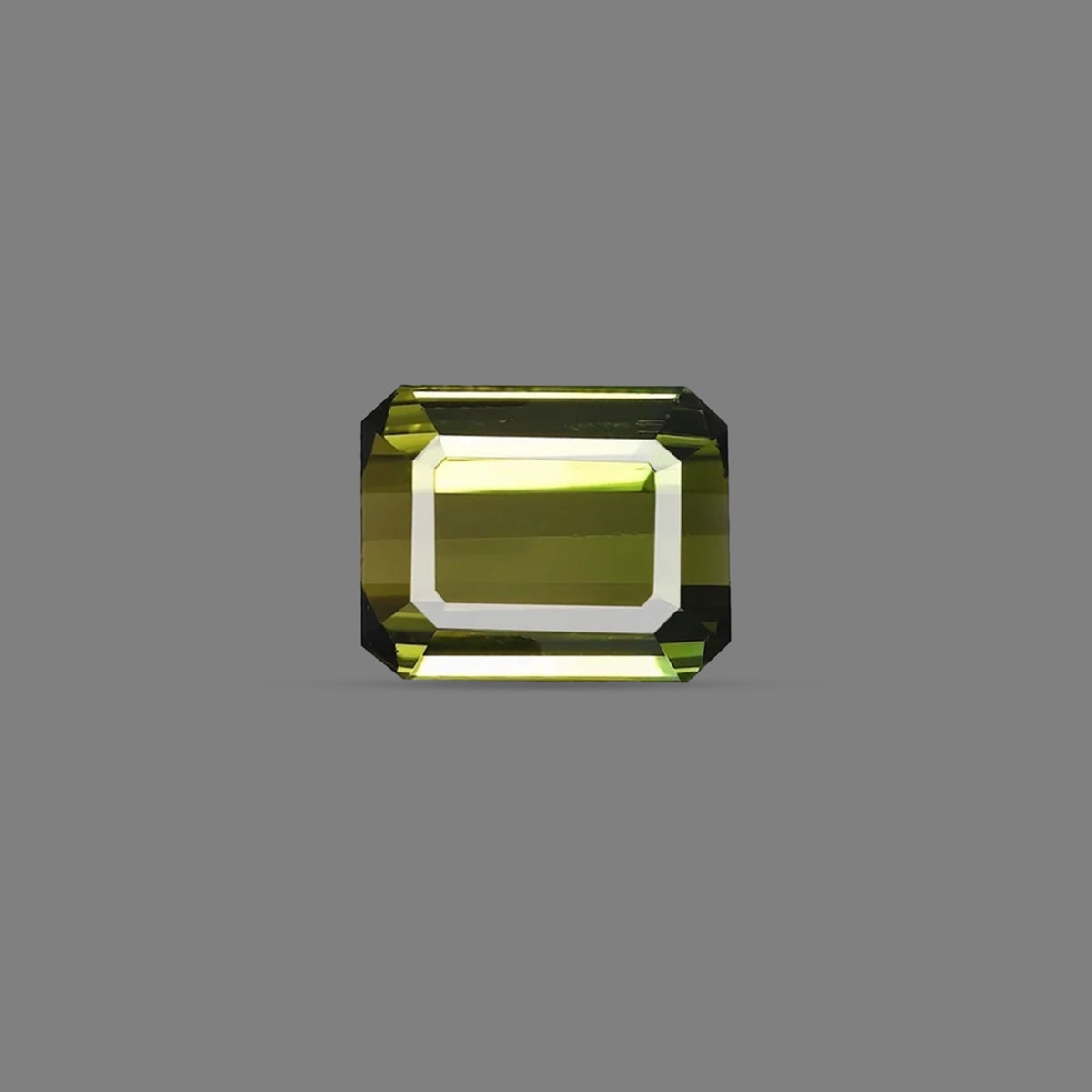 Green Tourmaline – 7.82 Carat / 8.6 Ratti [GM01148]