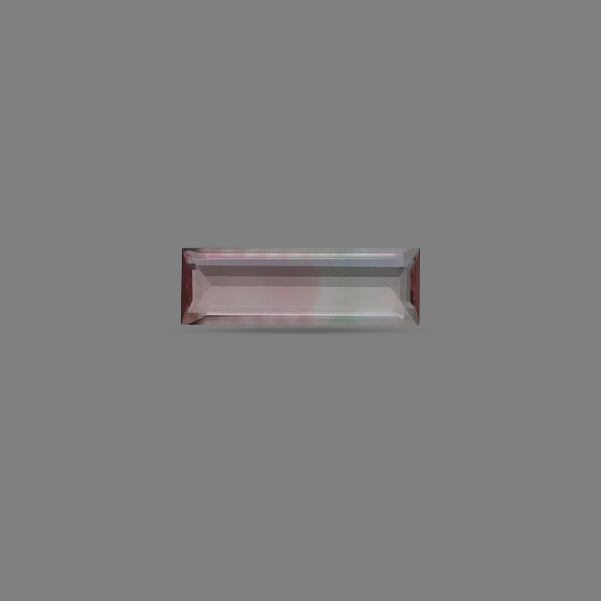 Bi Color Tourmaline – 3.46 Carat / 3.8 Ratti [GM01169]