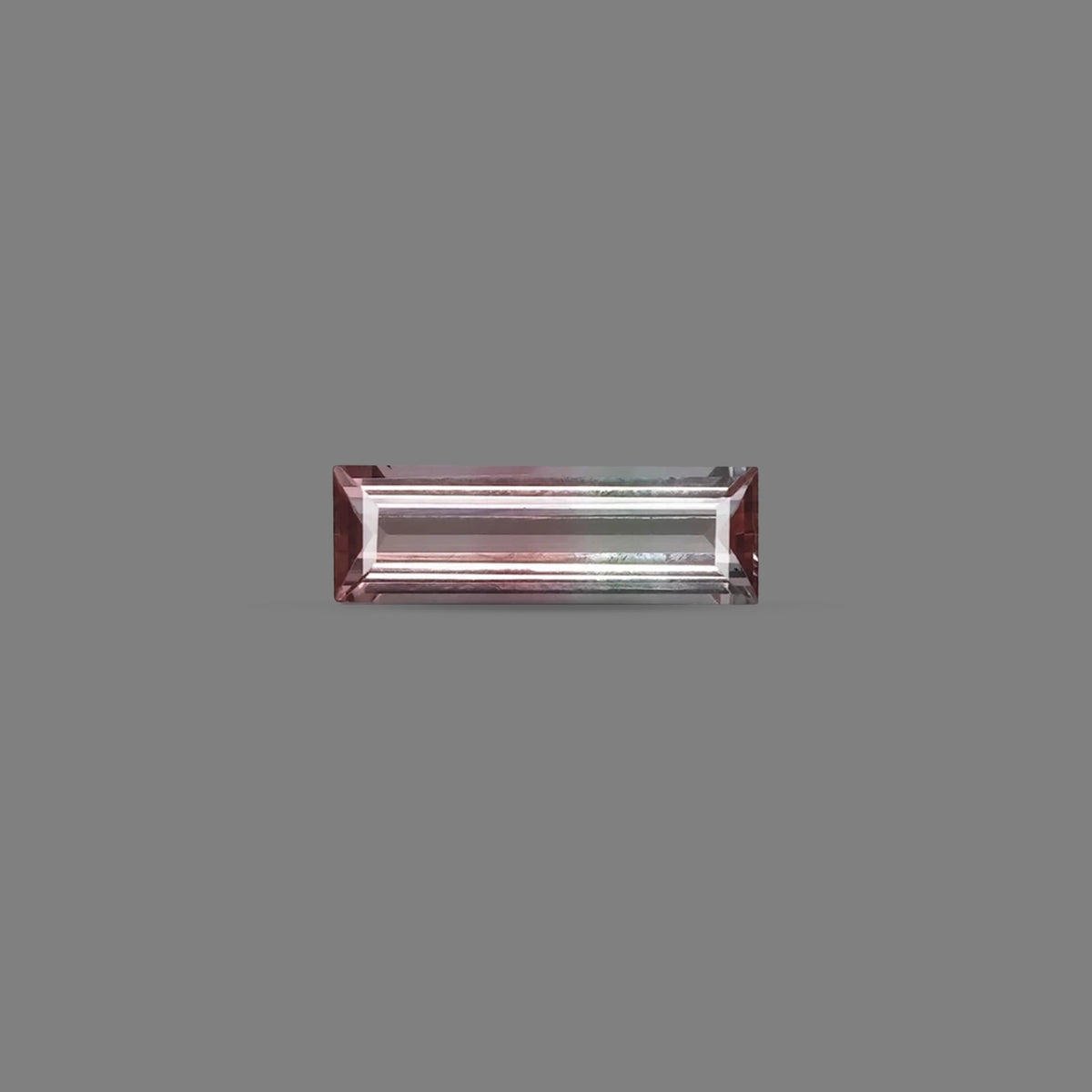Bi Color Tourmaline – 3.46 Carat / 3.8 Ratti [GM01169]