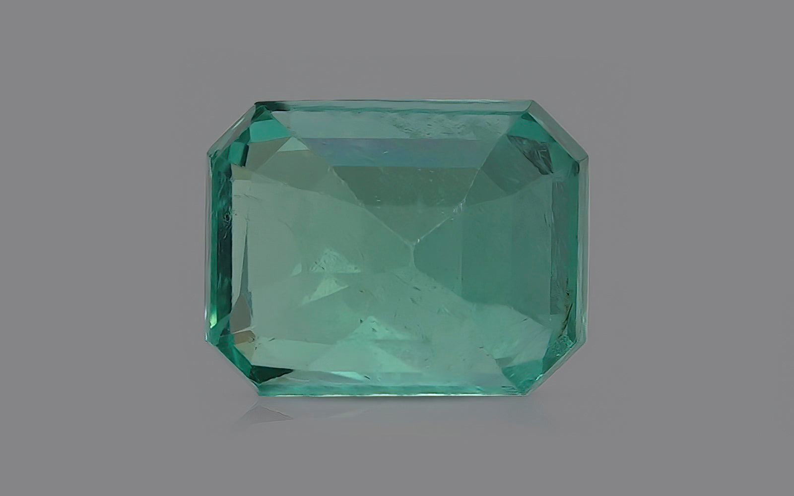 Emerald - 3.85 Carats