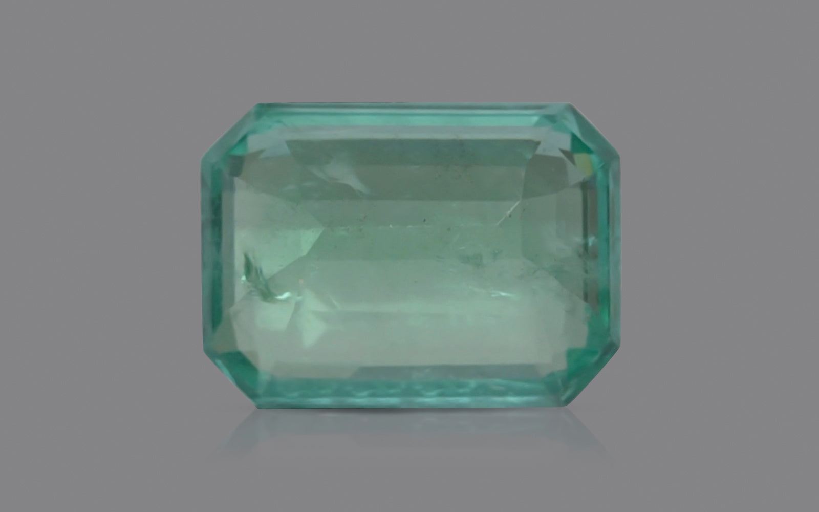 Emerald - 2.72 Carats