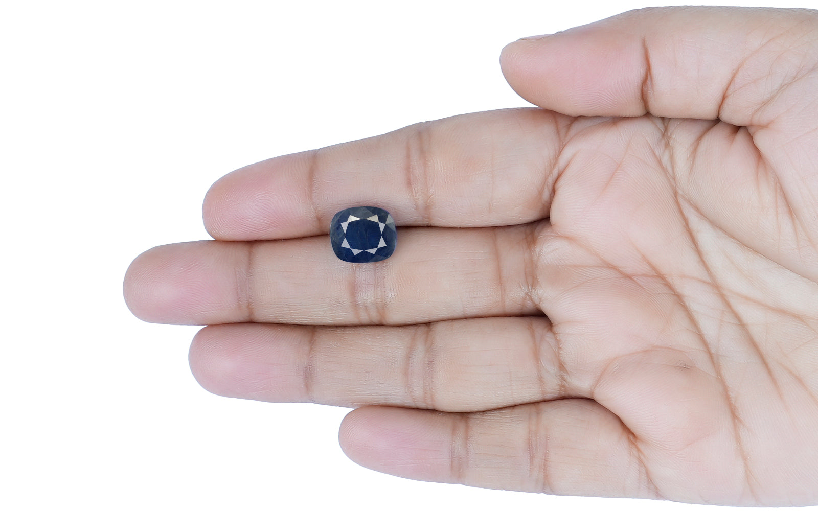 Blue Sapphire - 5.52 Carats