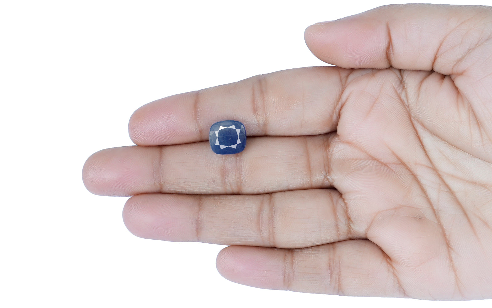 Blue Sapphire - 5.52 Carats