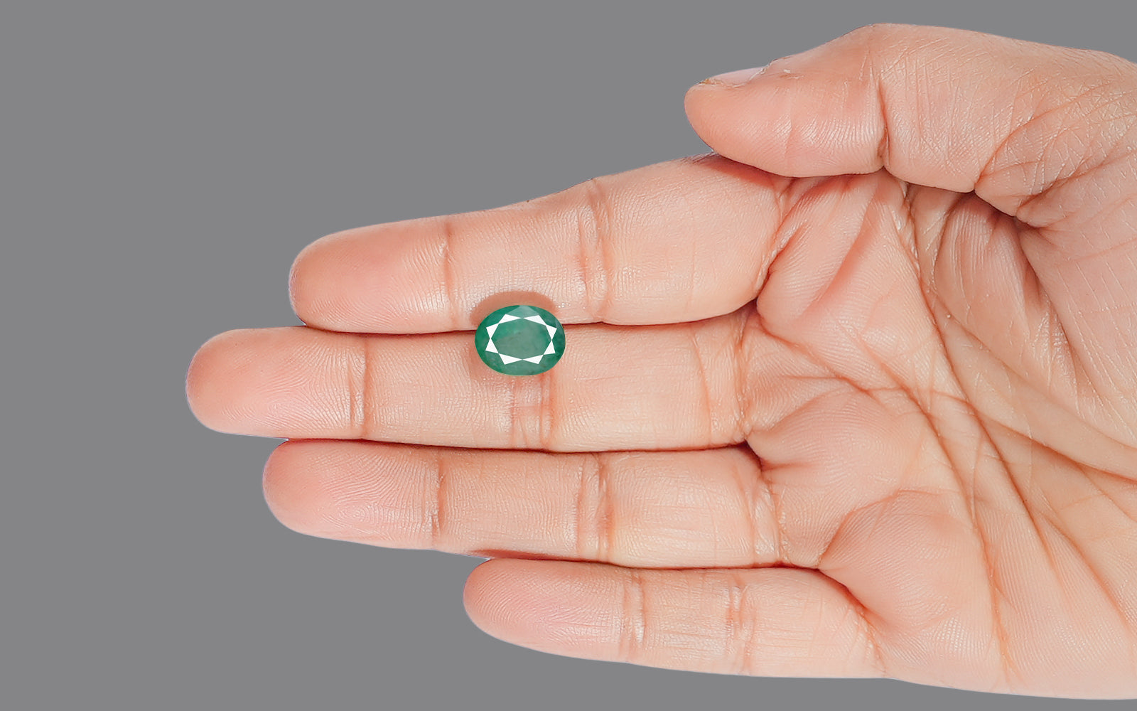 Emerald - 3.37 Carats