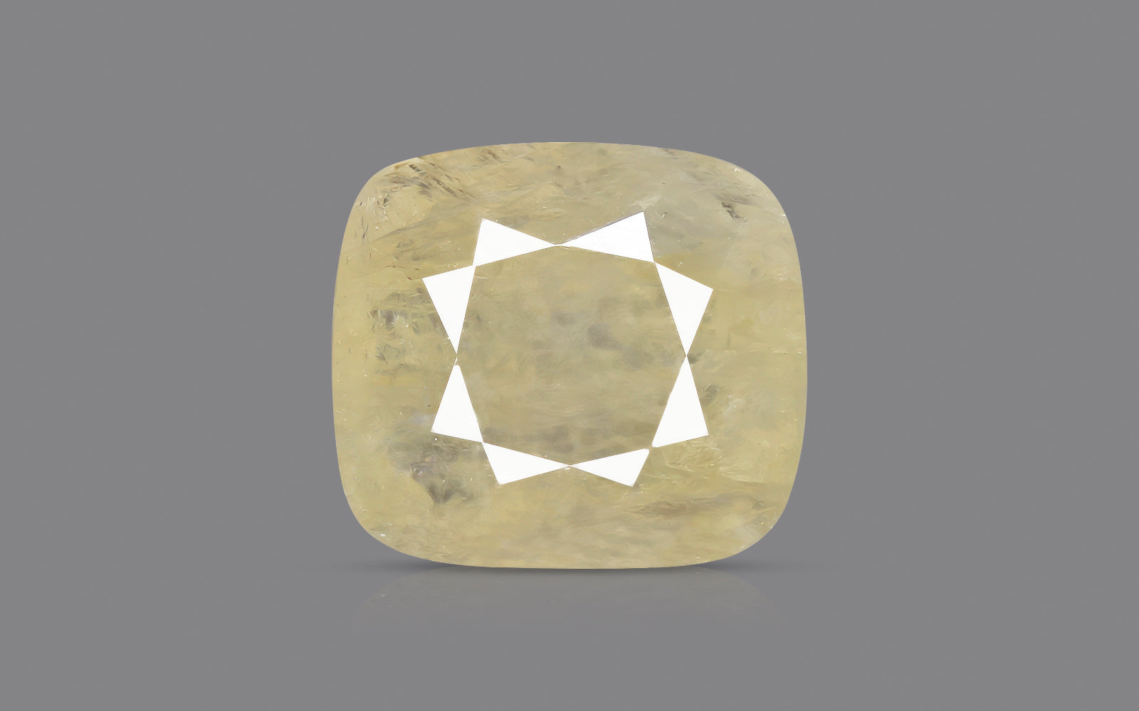 Yellow Sapphire - 4.44 Carats