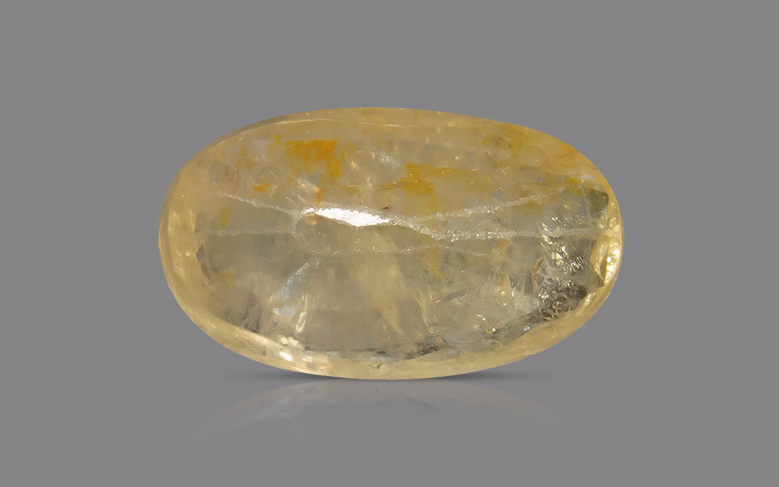 Yellow Sapphire - 4.86 Carats