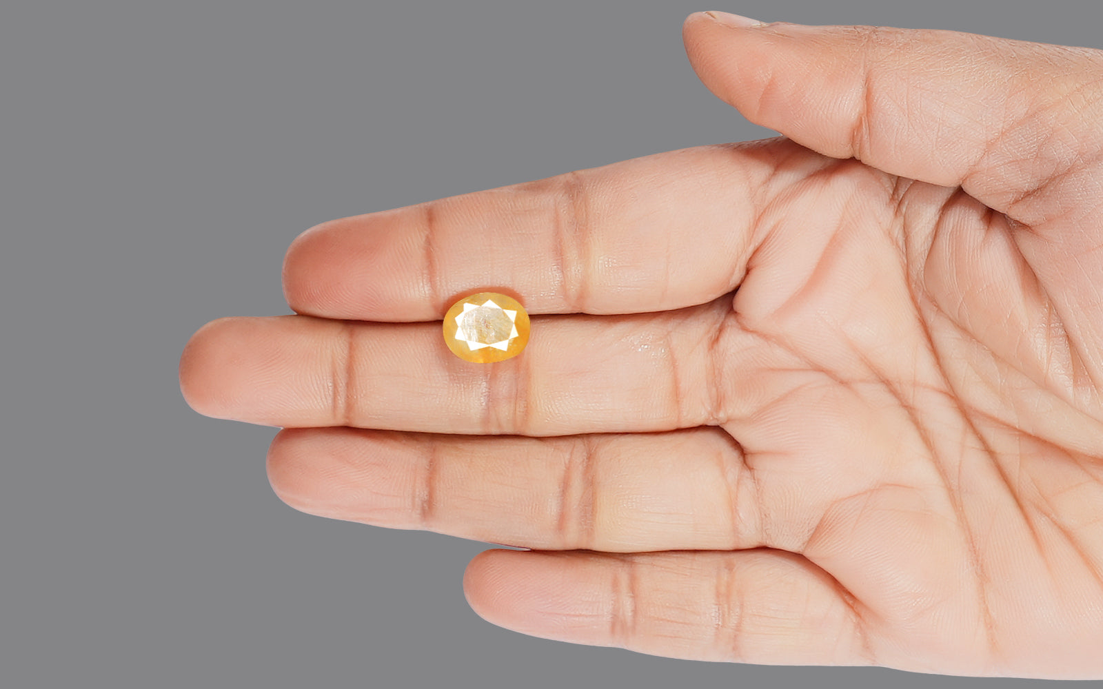 Yellow Sapphire - 5.19 Carats