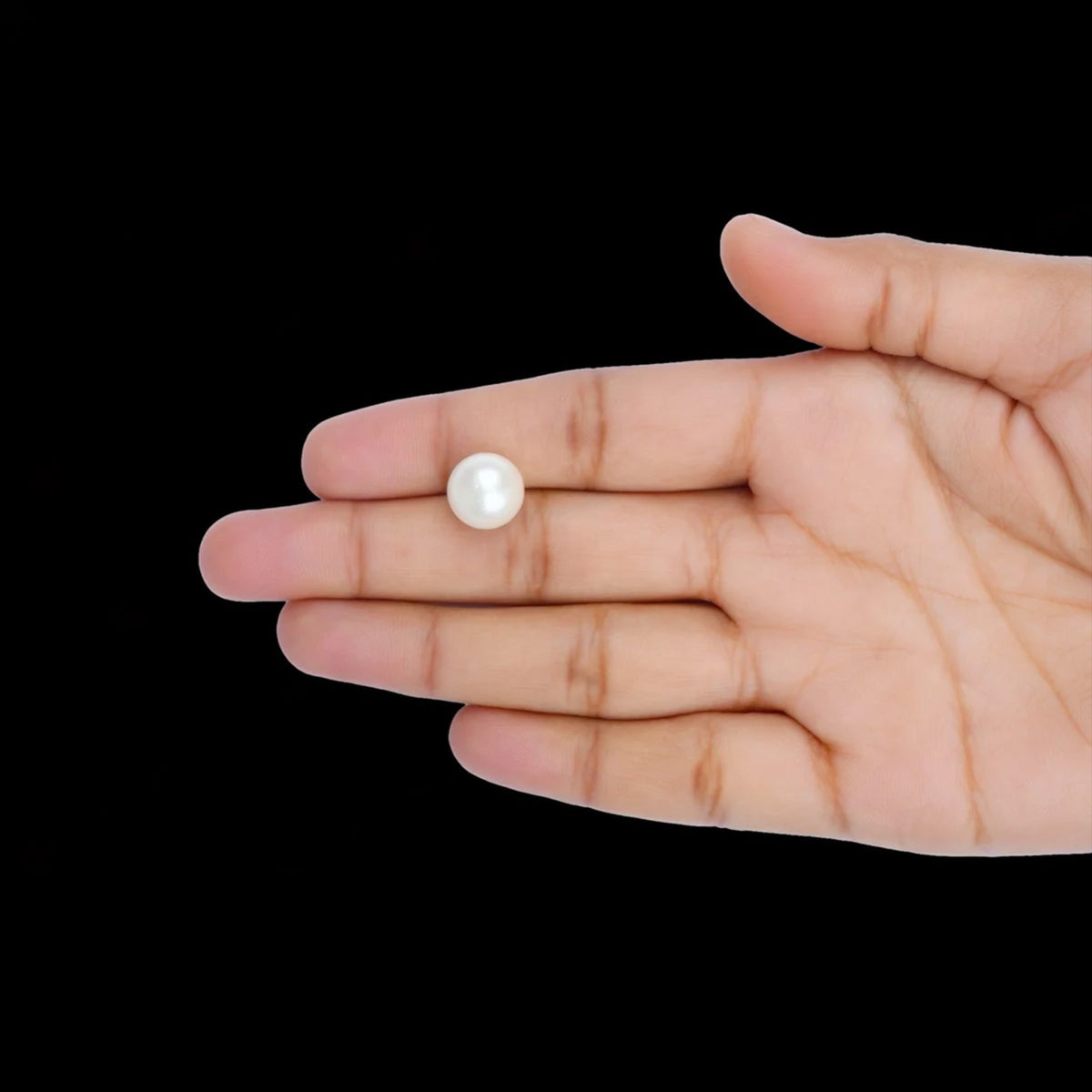 South Sea Pearl - 9.23 Carats