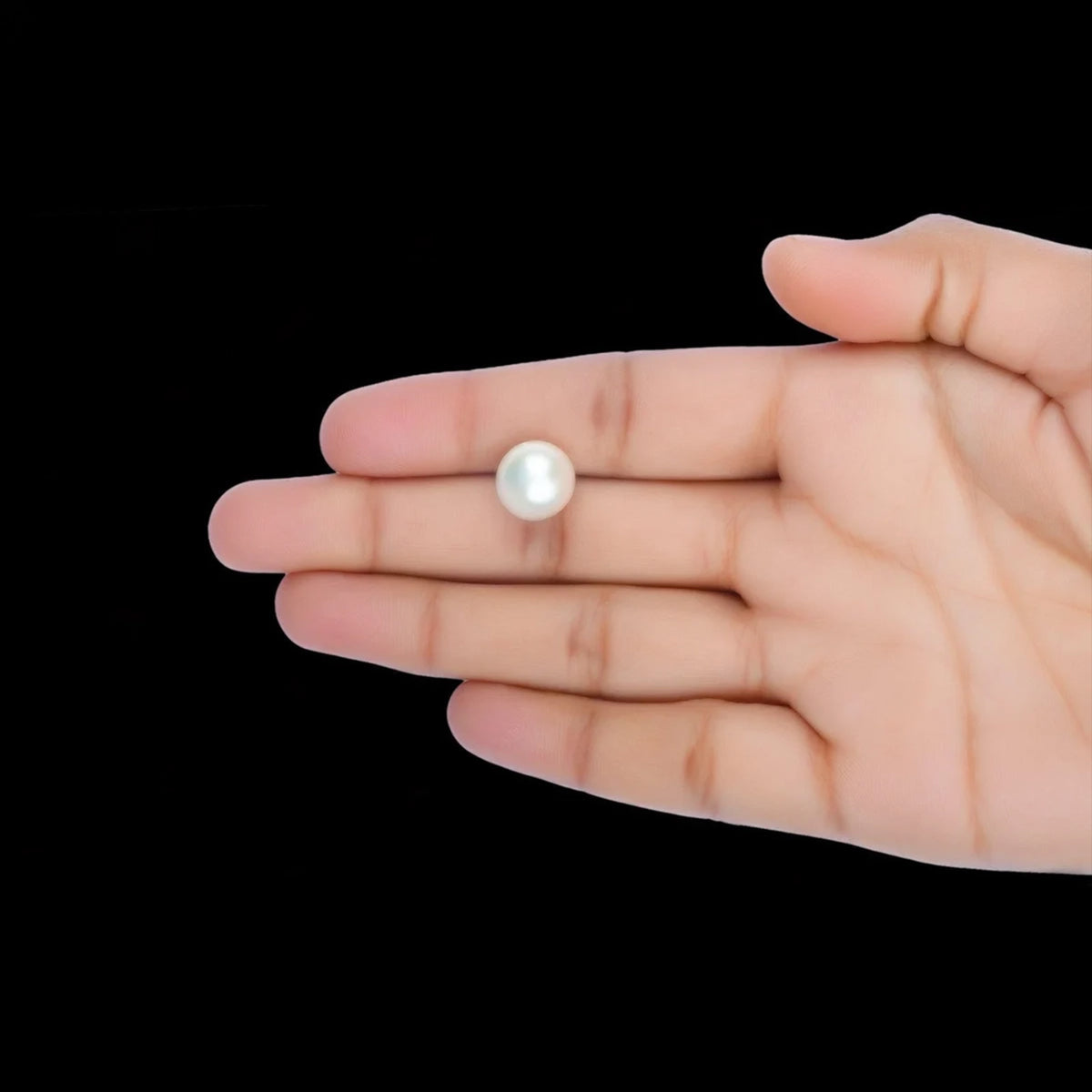 South Sea Pearl - 9.47 Carats