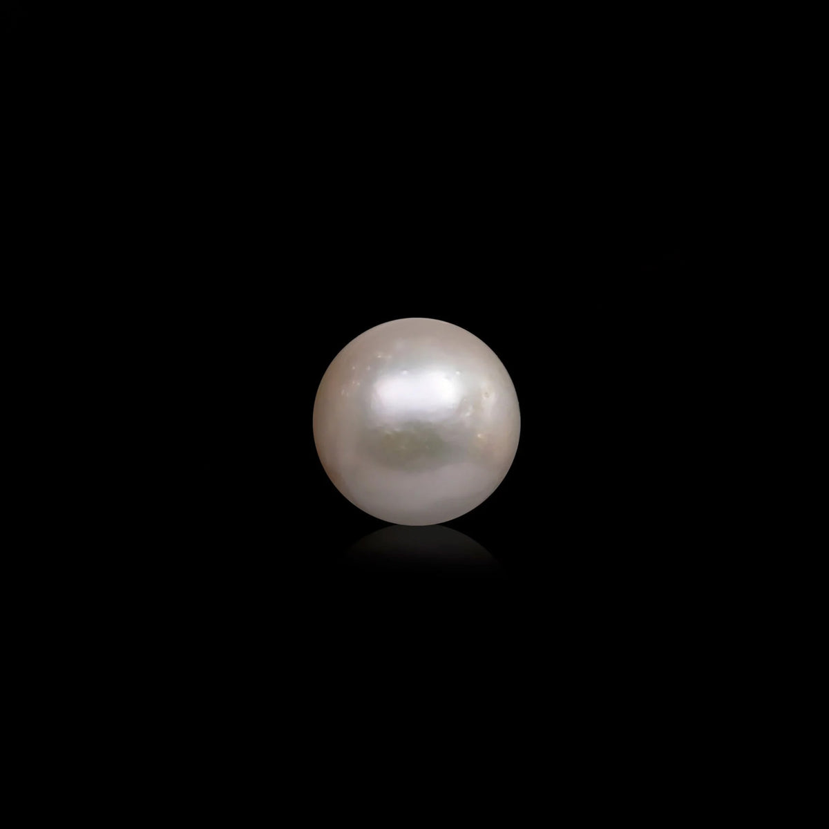 South Sea Pearl - 9.6 Carats