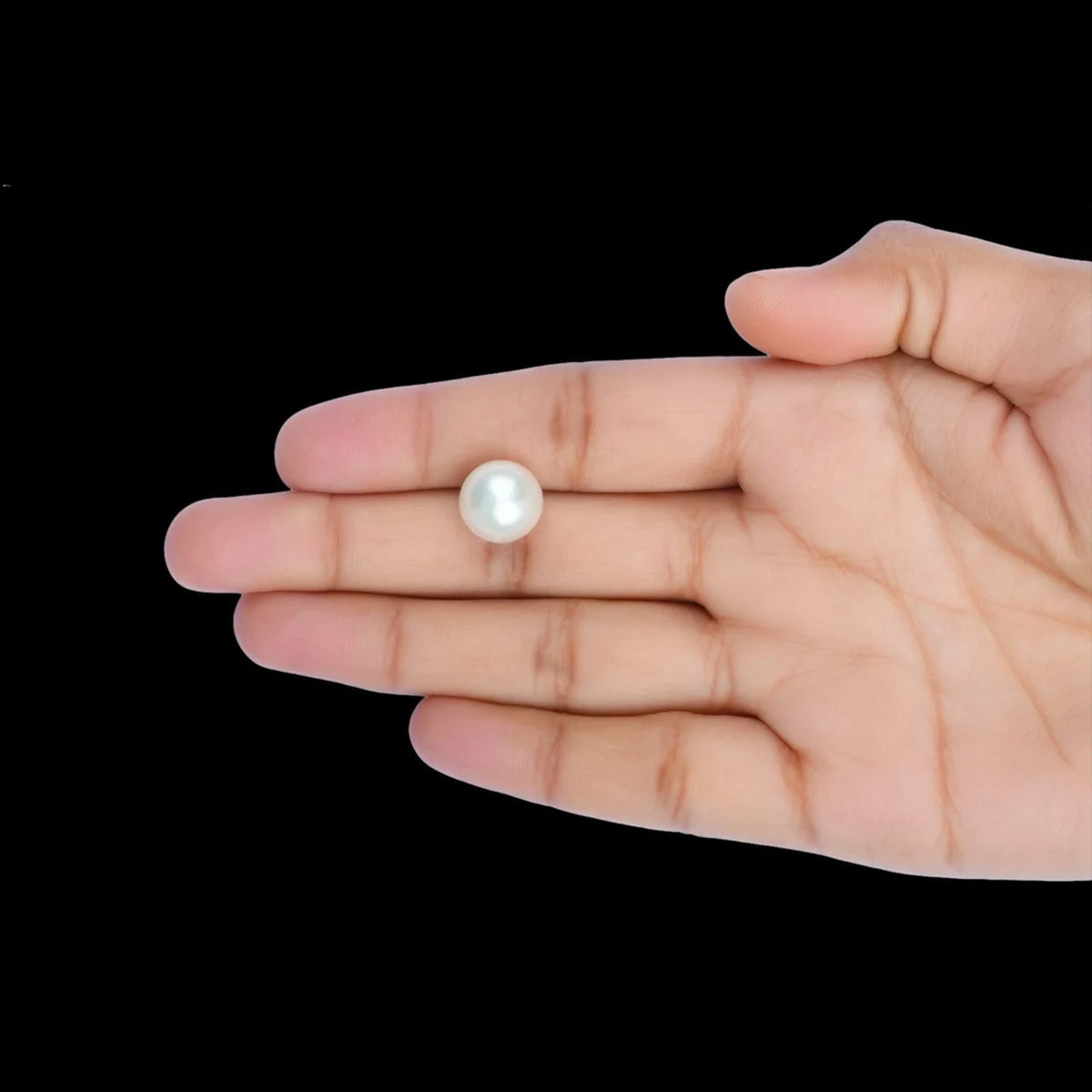 South Sea Pearl - 10.52 Carats