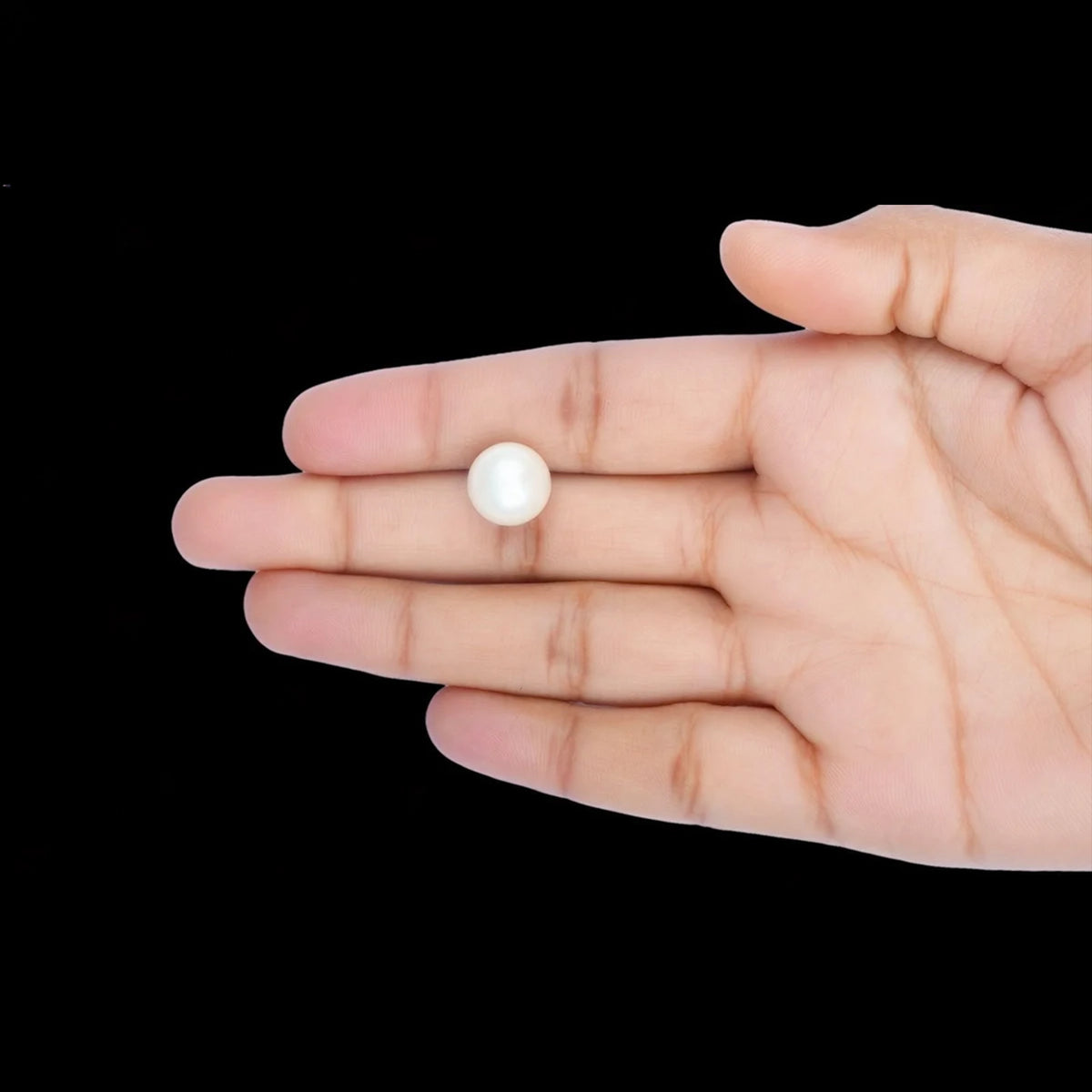 South Sea Pearl - 10.16 Carats