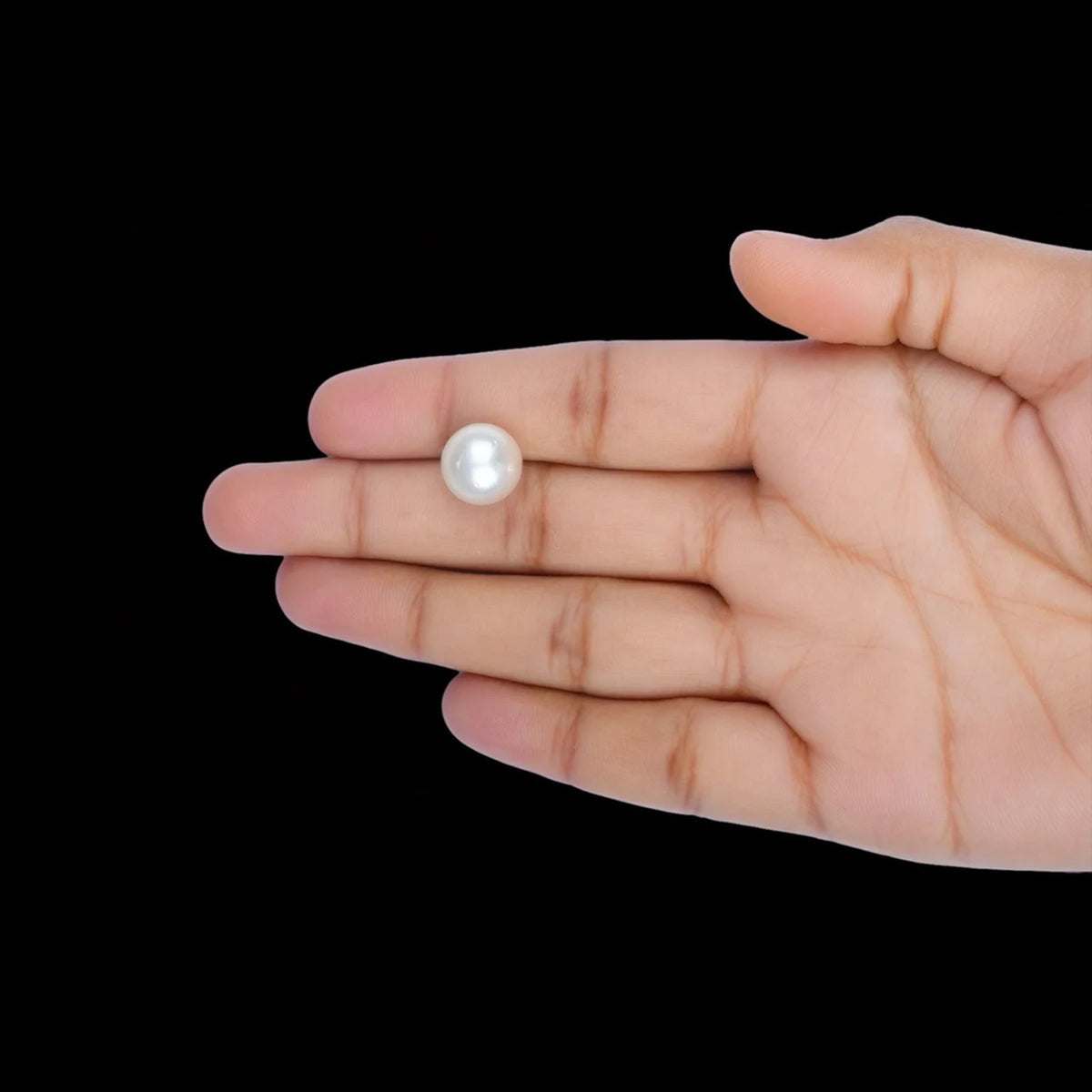South Sea Pearl - 10.41 Carats