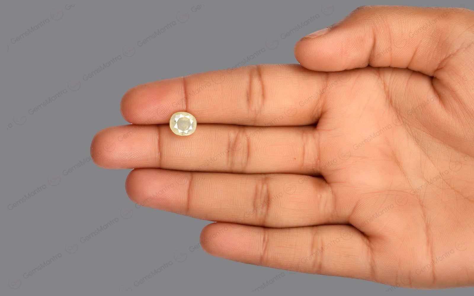 Yellow Sapphire - 3 Carats