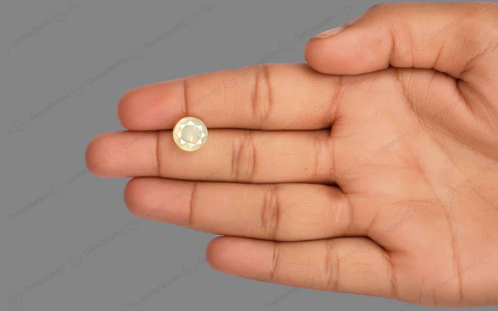 Yellow Sapphire - 5.8 Carats