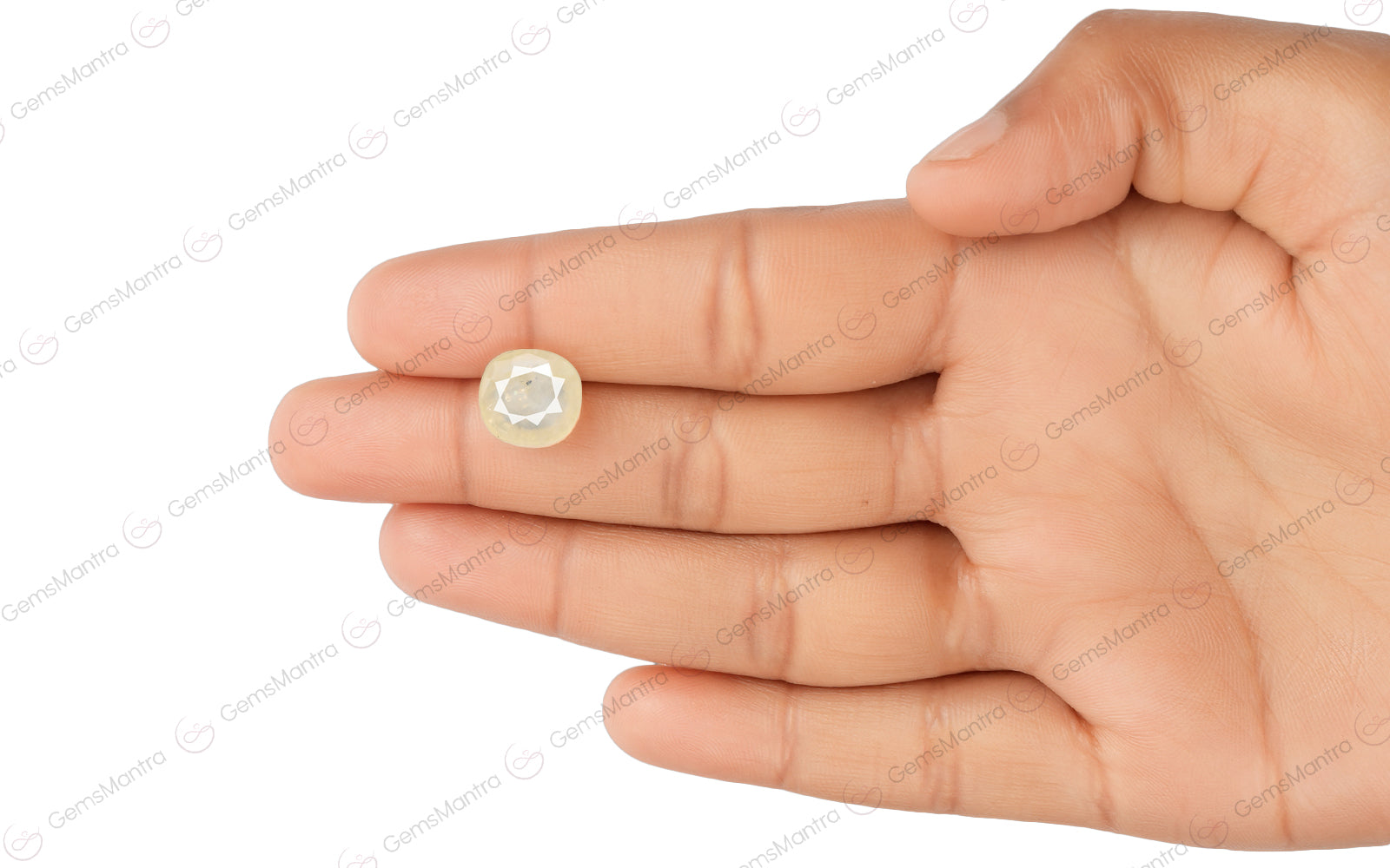 Yellow Sapphire - 7.77 Carats