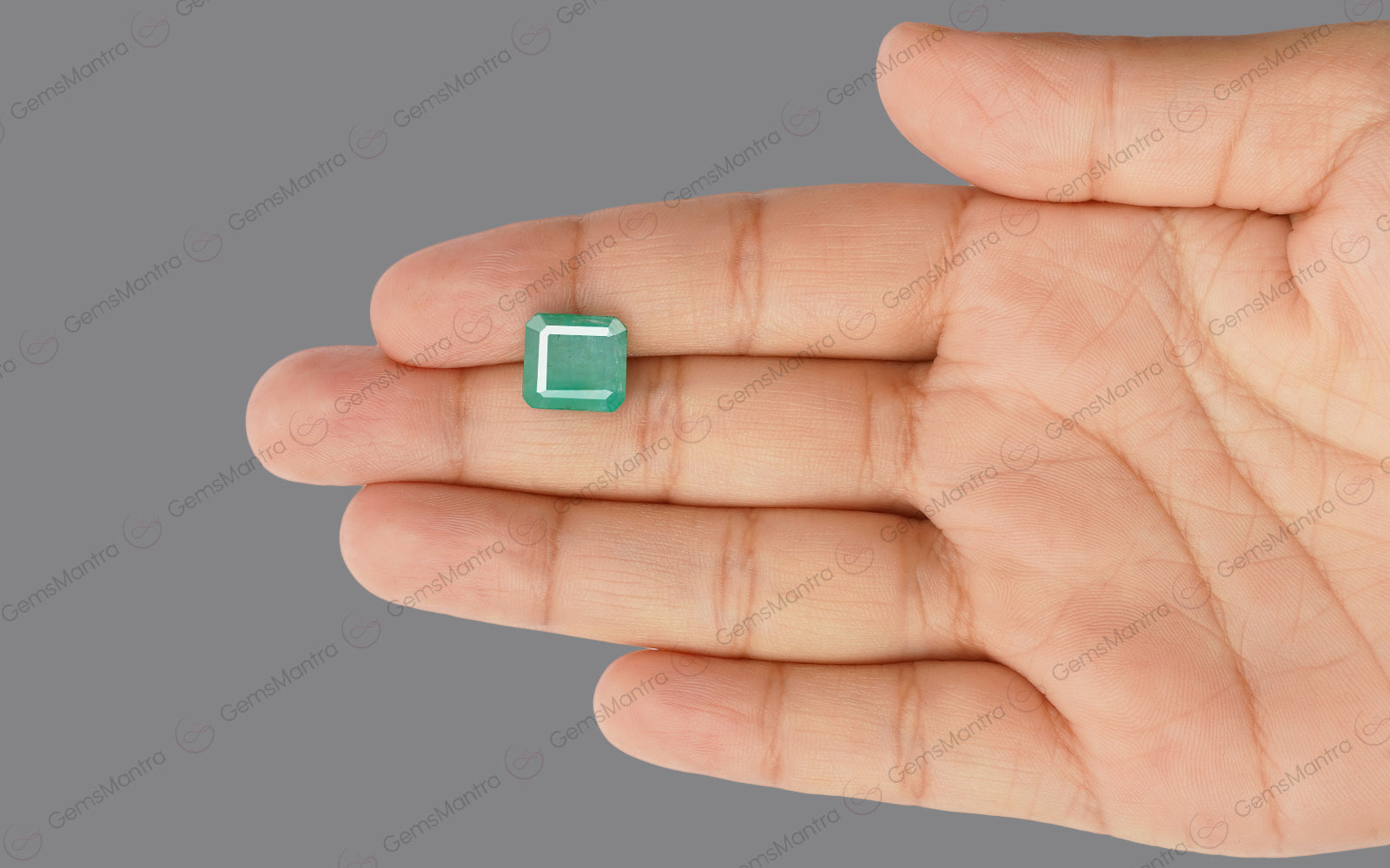 Emerald - 4.97 Carats