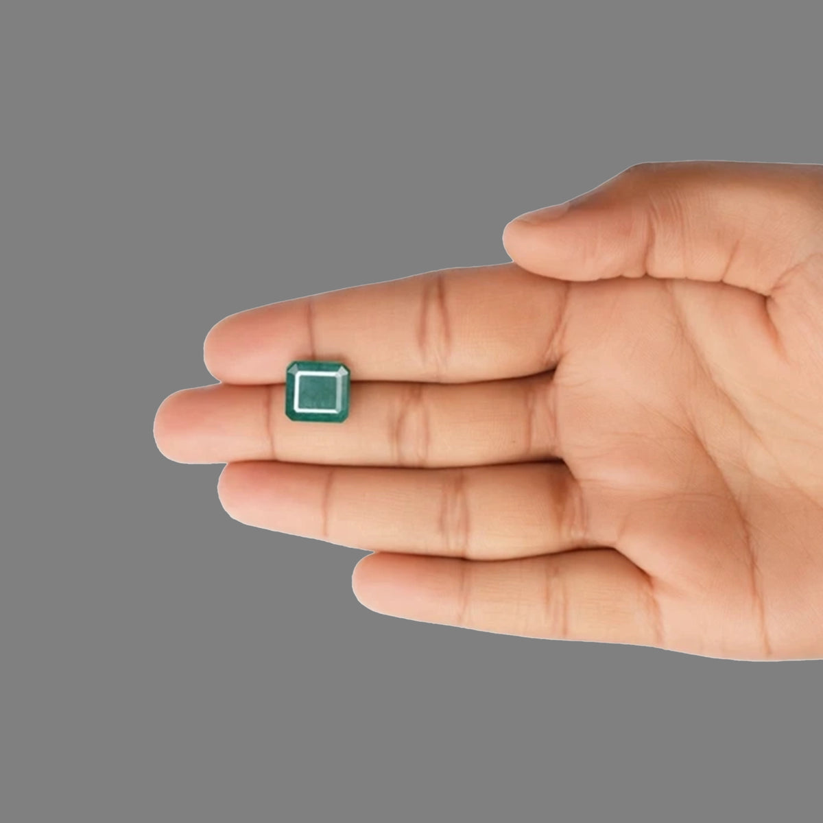 Emerald - 5.65 Carats
