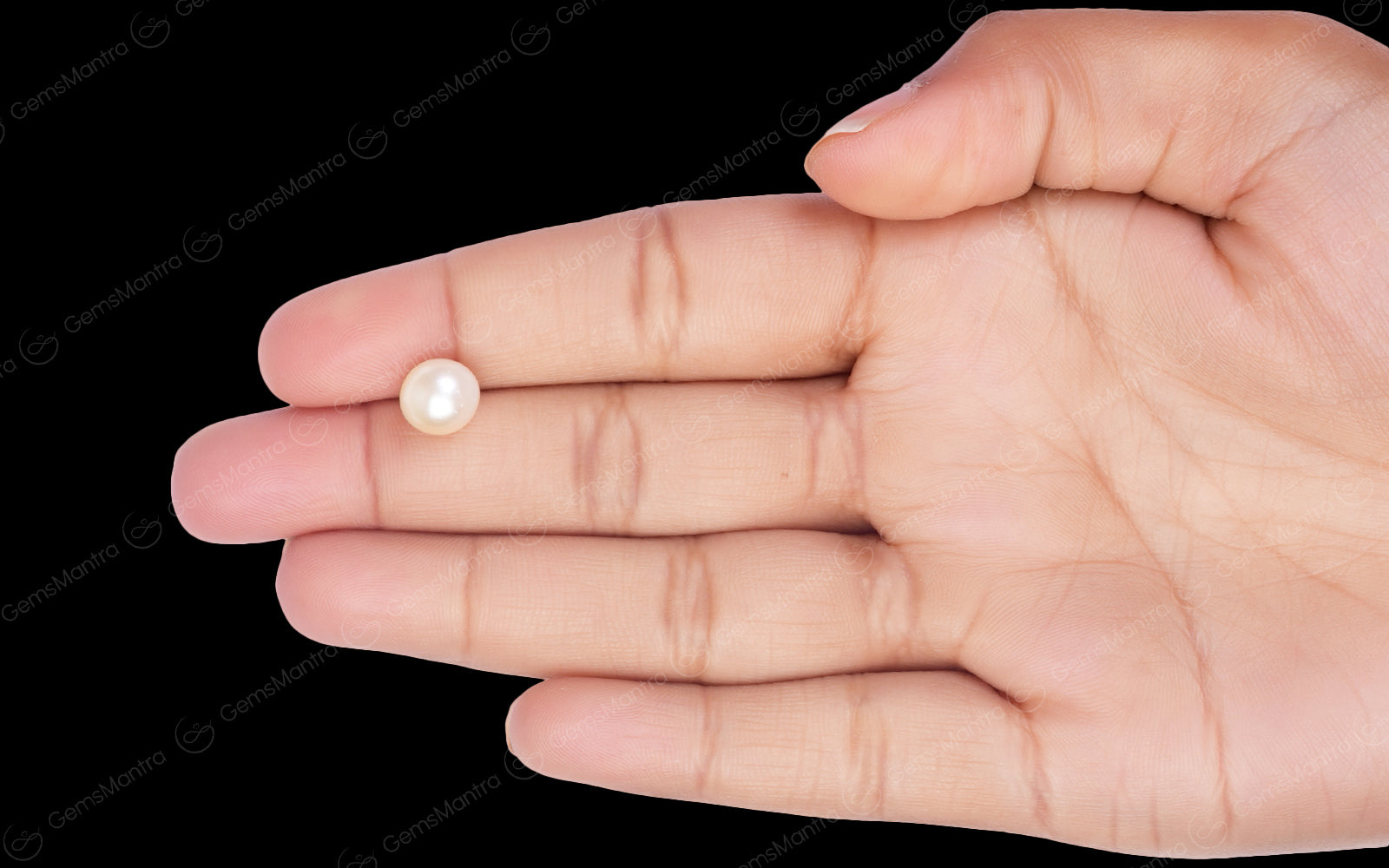 South Sea Pearl - 3.94 Carats