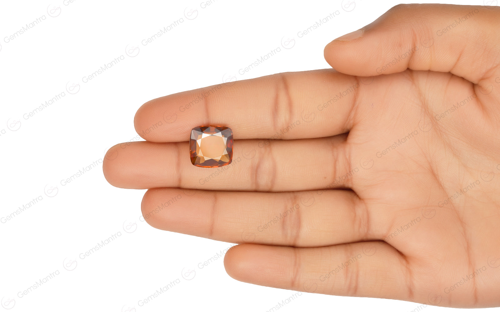 Hessonite - 6.77 Carats