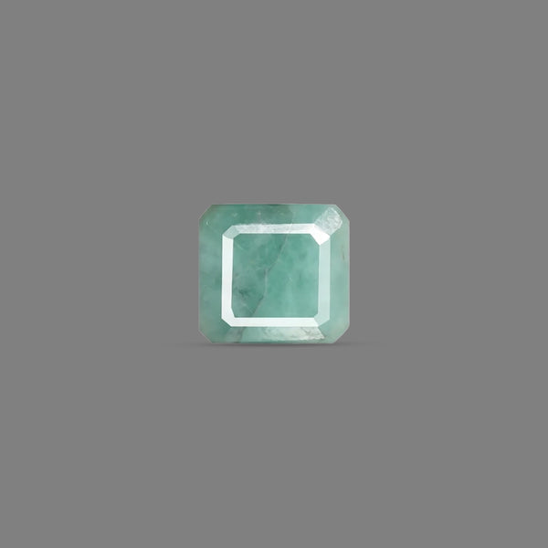 Emerald (Panna) – 6.47 Carat / 7.1 Ratti [GM02884]