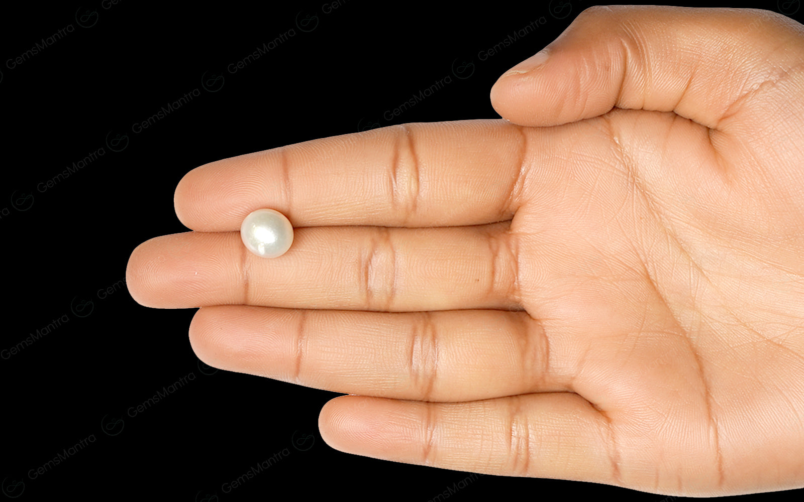 South Sea Pearl - 5.98 Carats