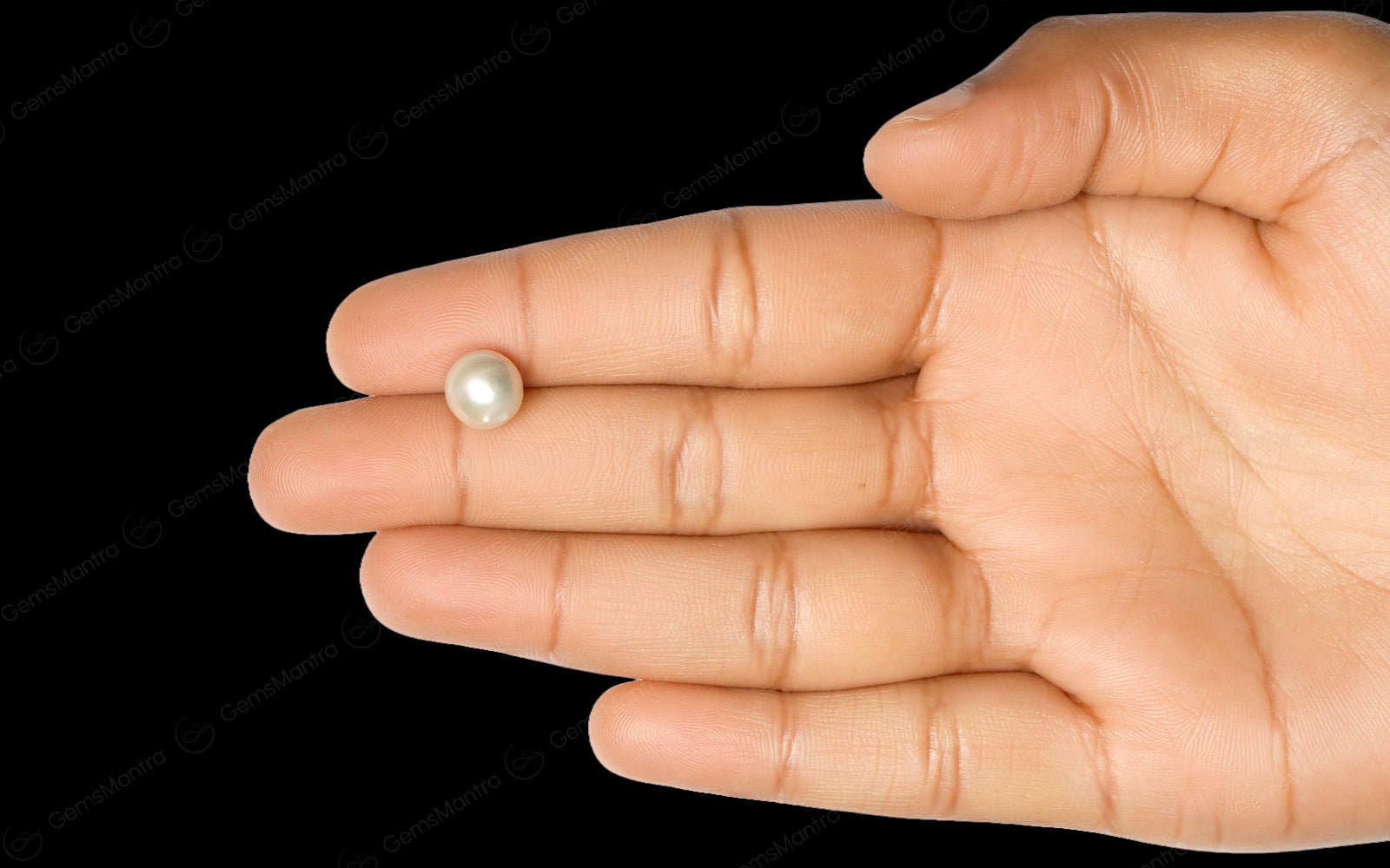 South Sea Pearl - 4.35 Carats