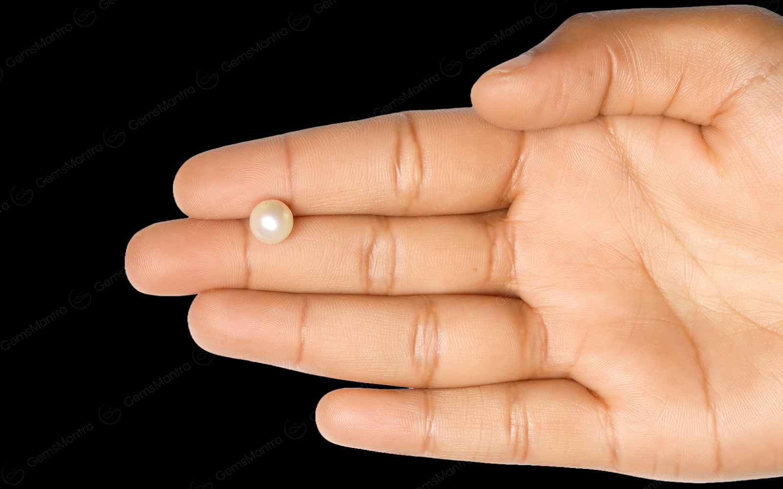 South Sea Pearl - 3.97 Carats
