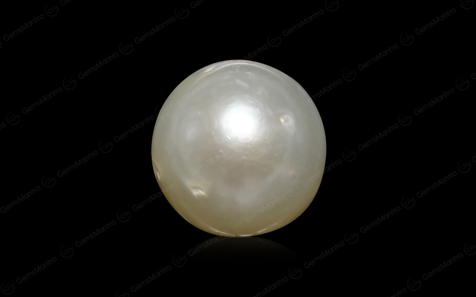 South Sea Pearl - 3.92 Carats
