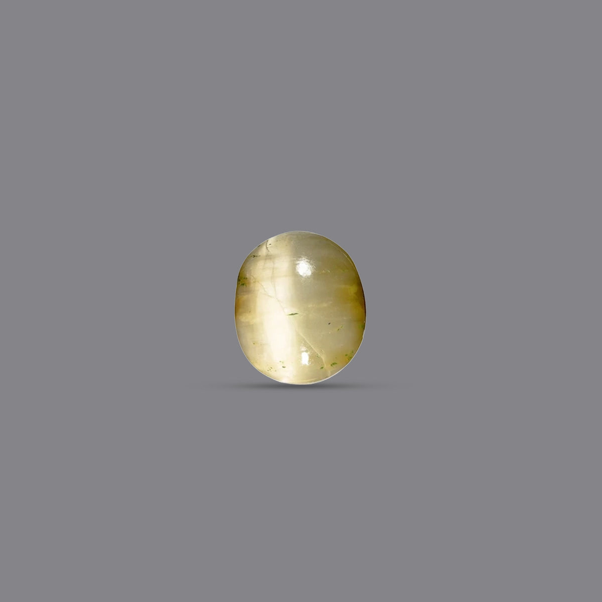 Cats Eye Quartz (Lehsunia) – 8.35 Carat / 9.2 Ratti [GM03133]