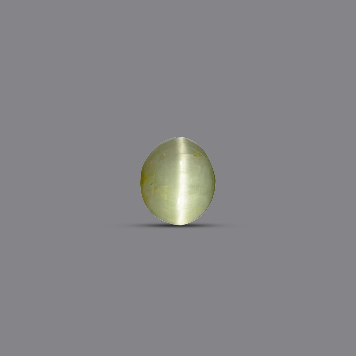 Cats Eye Quartz (Lehsunia) – 7.64 Carat / 8.4 Ratti [GM03147]