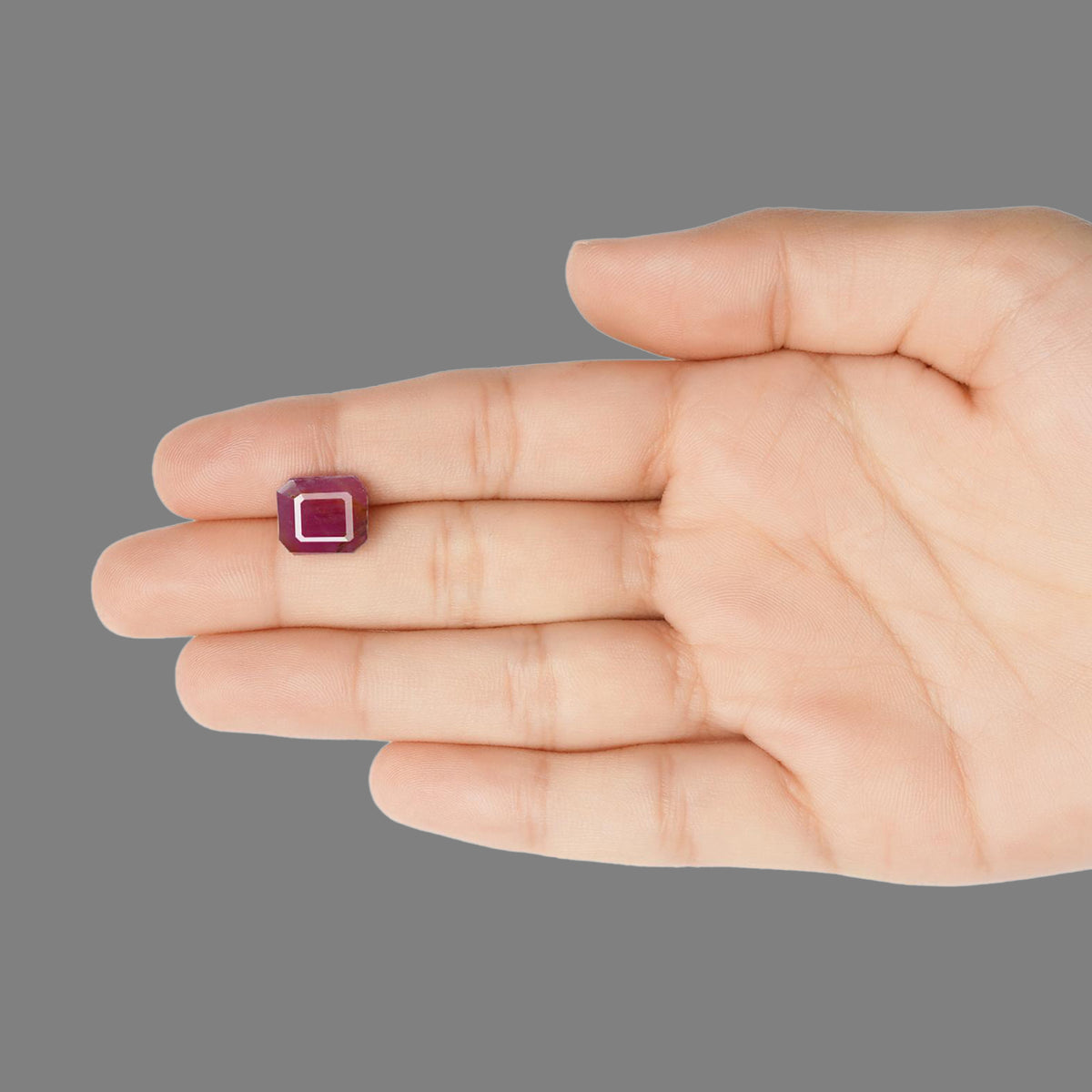 African Ruby (Manik) – 7.8 Carat / 8.6 Ratti [GM03343]