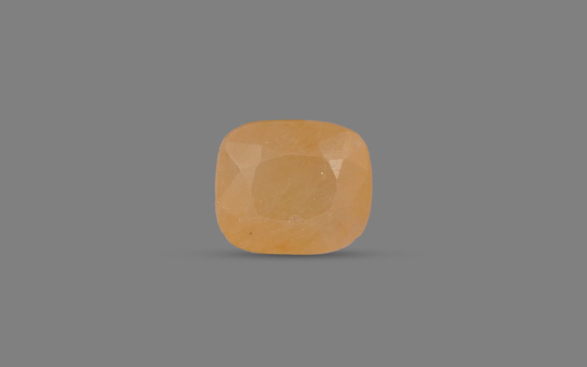 Yellow Sapphire (Pukhraj) – 3.14 Carat / 3.49 Ratti