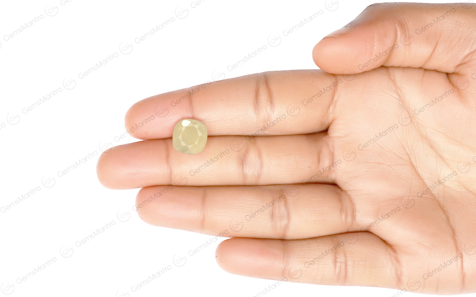 Yellow Sapphire - 7.7 Carats