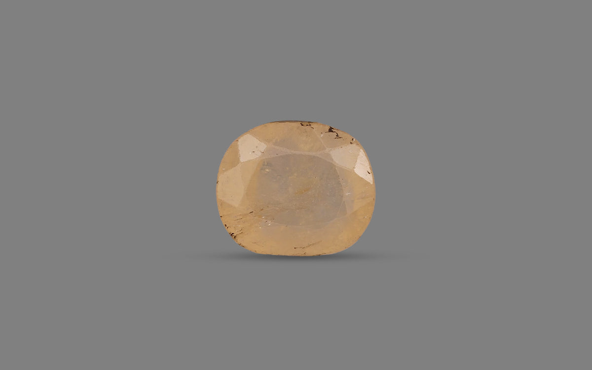 Yellow Sapphire (Pukhraj) – 8.35 Carat / 9.27 Ratti