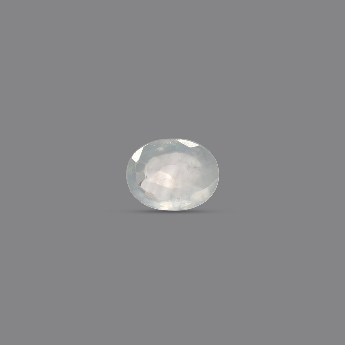 Blue Sapphire - 4.52 Carats