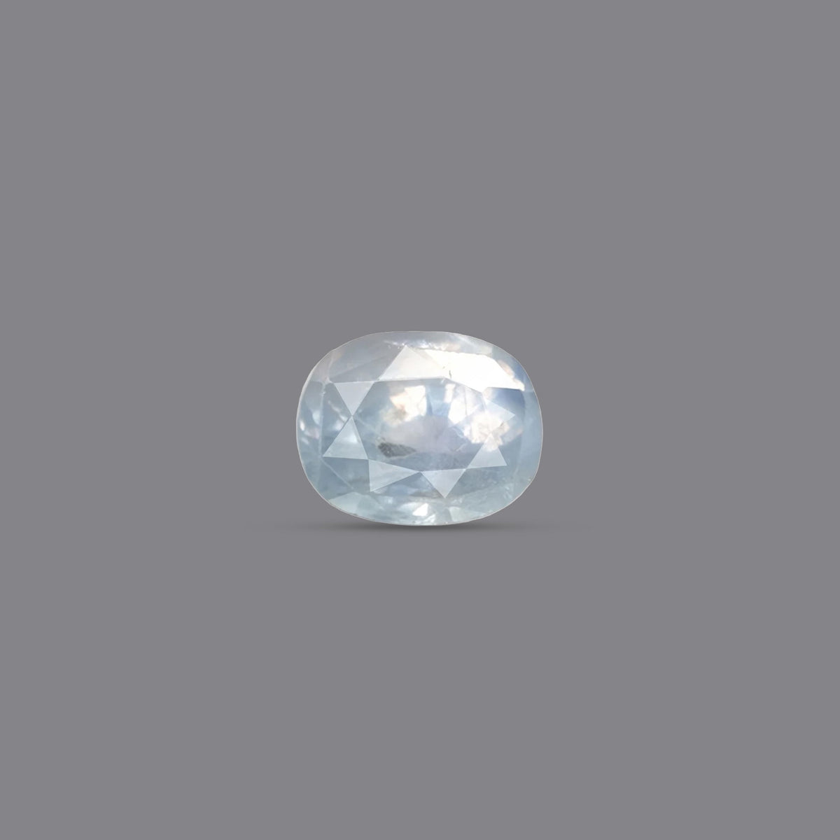 Blue Sapphire - 3.84 Carats