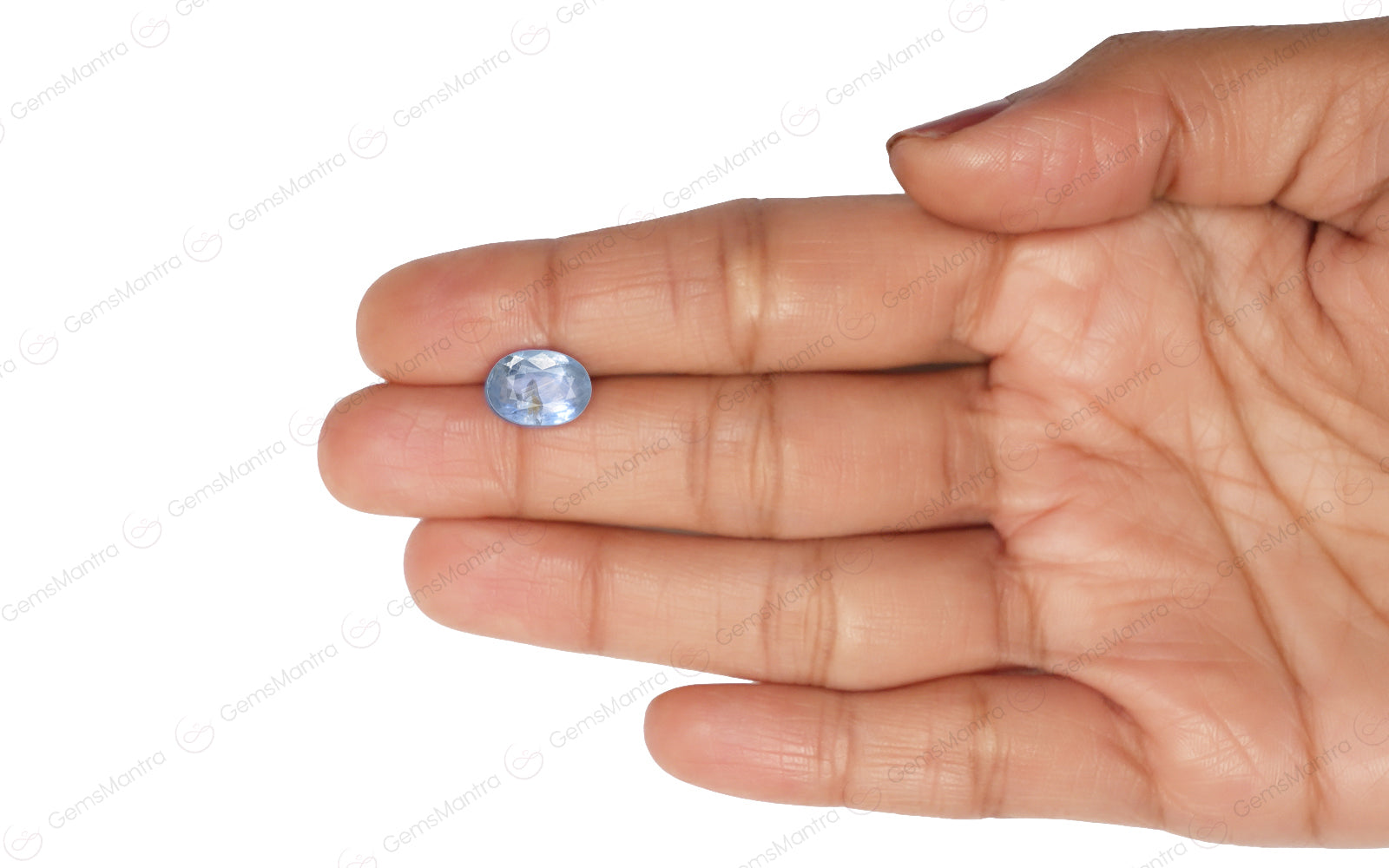 Blue Sapphire - 3.82 Carats