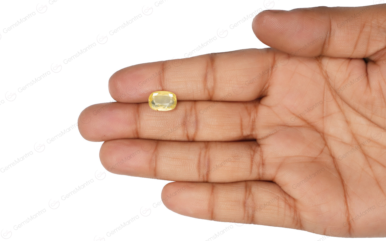 Yellow Sapphire - 3.83 Carats