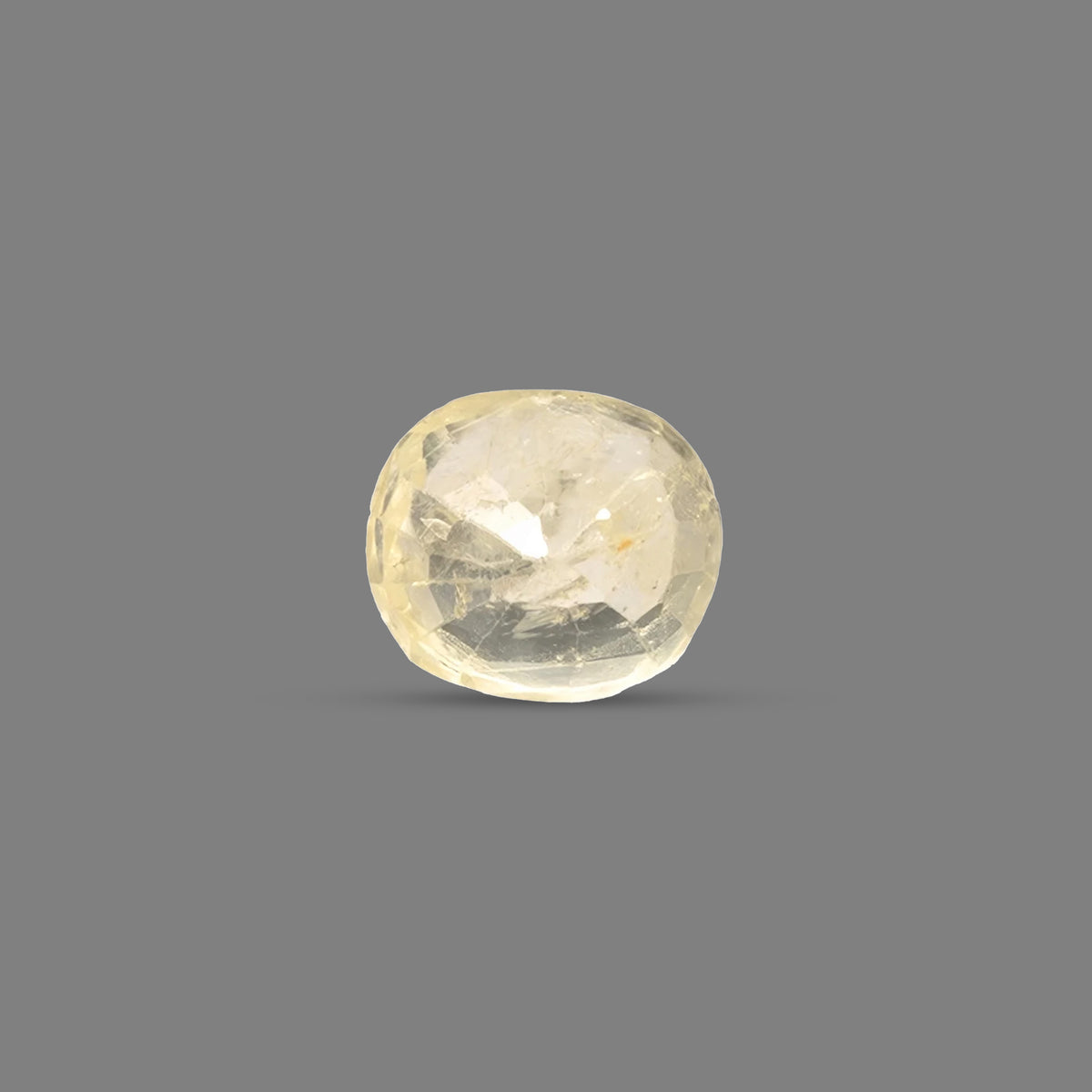 Yellow Sapphire (Pukhraj) – 4.67 Carat / 5.1 Ratti [GM08076]