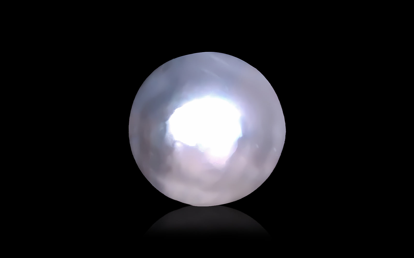 Pearl - 5.52 Carats
