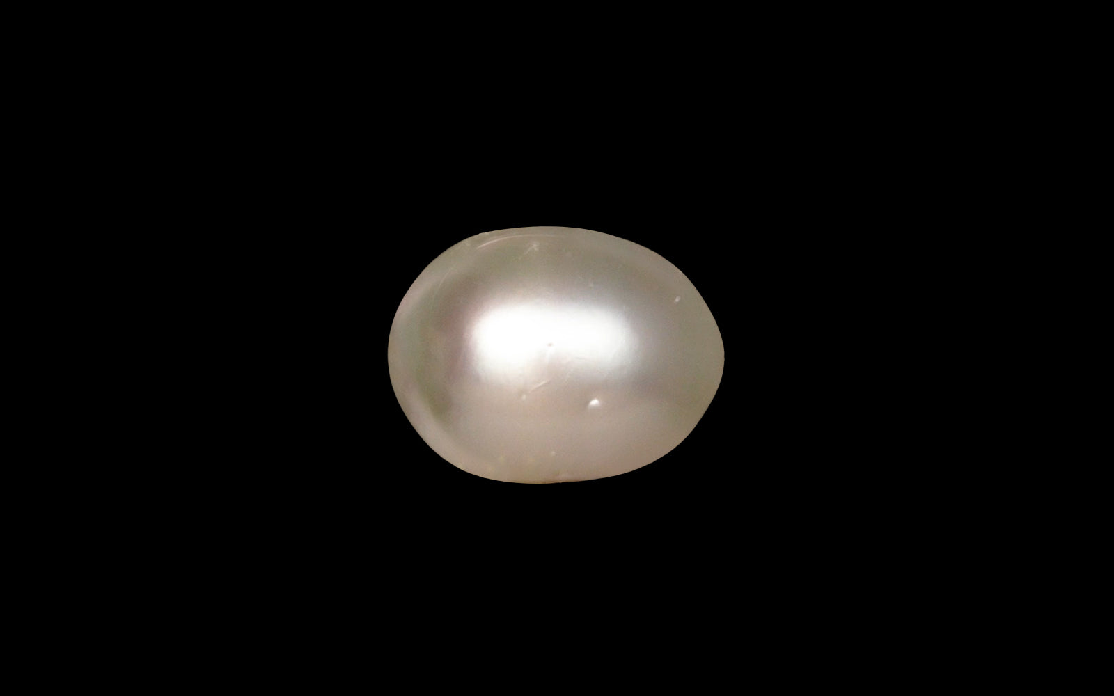 Pearl - 8.25 Carats