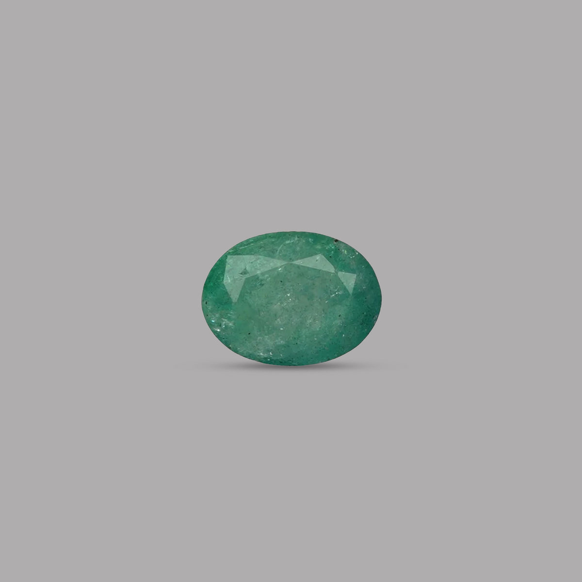 Emerald (Panna) – 4.05 Carat / 4.5 Ratti – Brazil [GM09587]