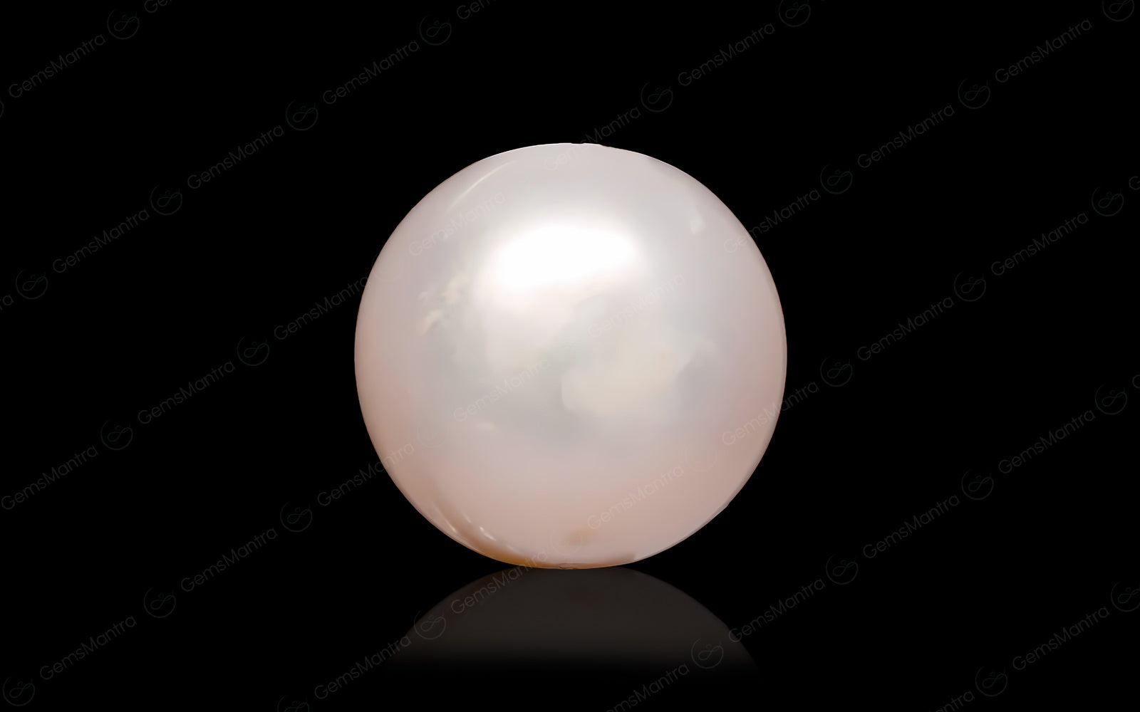 Pearl - 5.5 Carats